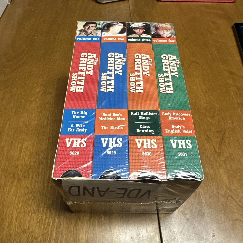 The Andy Griffith Show VHS 8 Classic Episodes Collectors 4 VHS Tapes Sealed NEW - Image 2 of 3