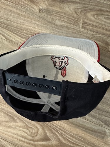 NWT Vtg 90s MLB Cleveland Indians New Era Pro Model Snpaback Hat - Picture 3 of 3
