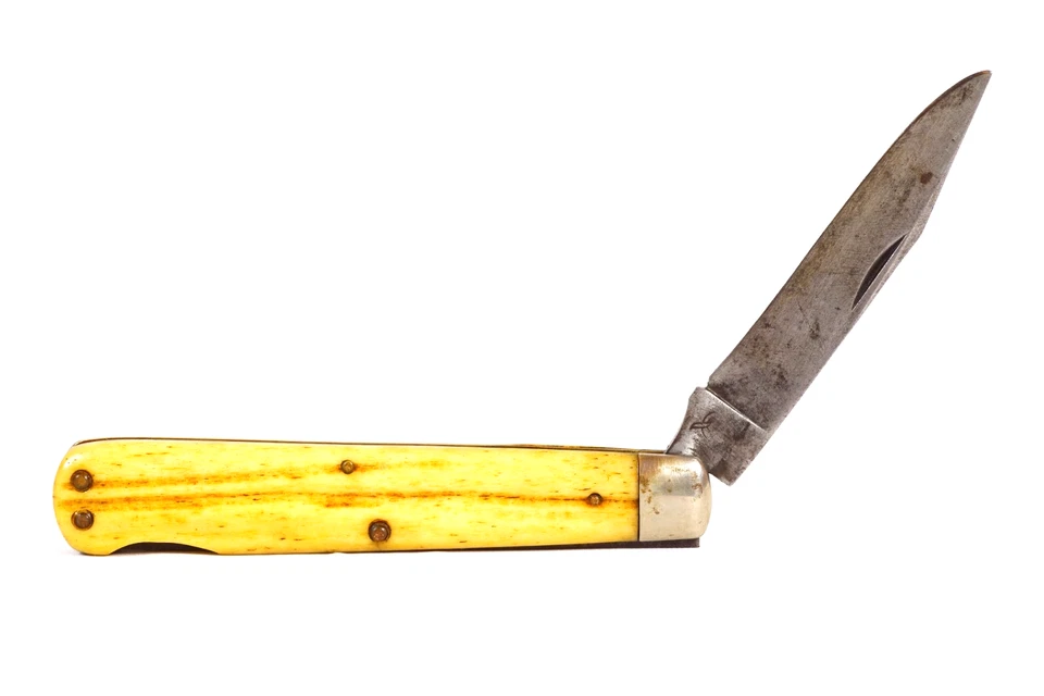 Cuchillo de bolsillo horizontal Q Tang Stamp Queen Lockback de la década de 1940 cuchillo de 4,5" Foto 3 de 4