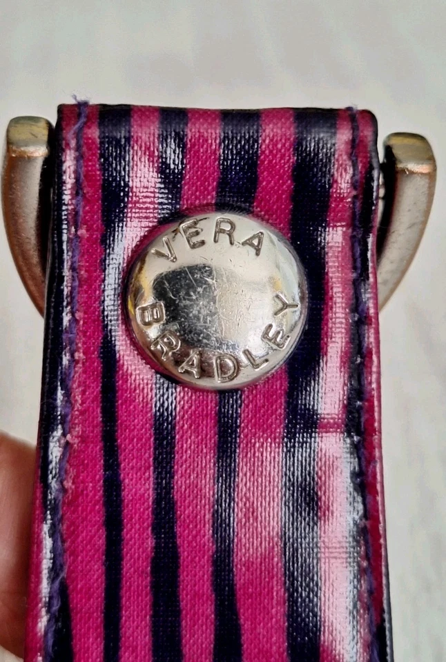 Vera Bradley петля брелок винил розовый/фиолетовый полоски - Изображение 4 из 4