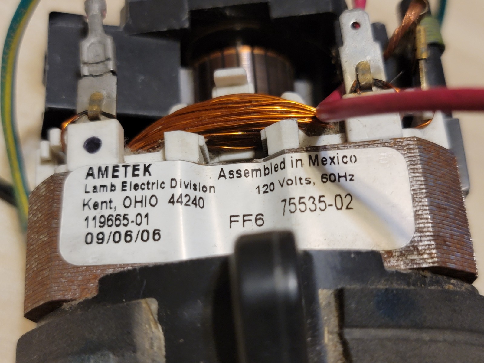 XL8300 Oreck XL Vacuum Cleaner Commercial REPLACEMENT Parts Oem bag motor brush