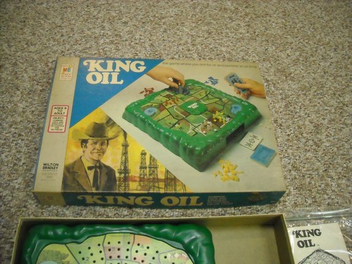 Vintage 1974 King Oil Milton Bradley Board Game Complete with Instructions