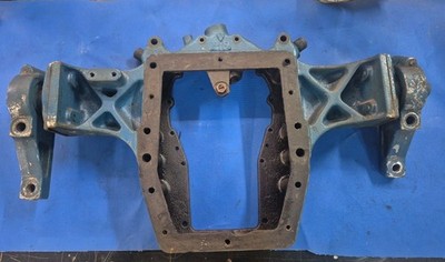 CHRIS CRAFT CHEVROLET 283 REAR ENGINE TRANSMISSION MOUNTING PLATE WITH FEET 