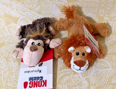 Kong 2-Pack SMALL COZIE LION & FUNKY MONKEY Squeaky Plush Dog Toy -FREE SHIPPING