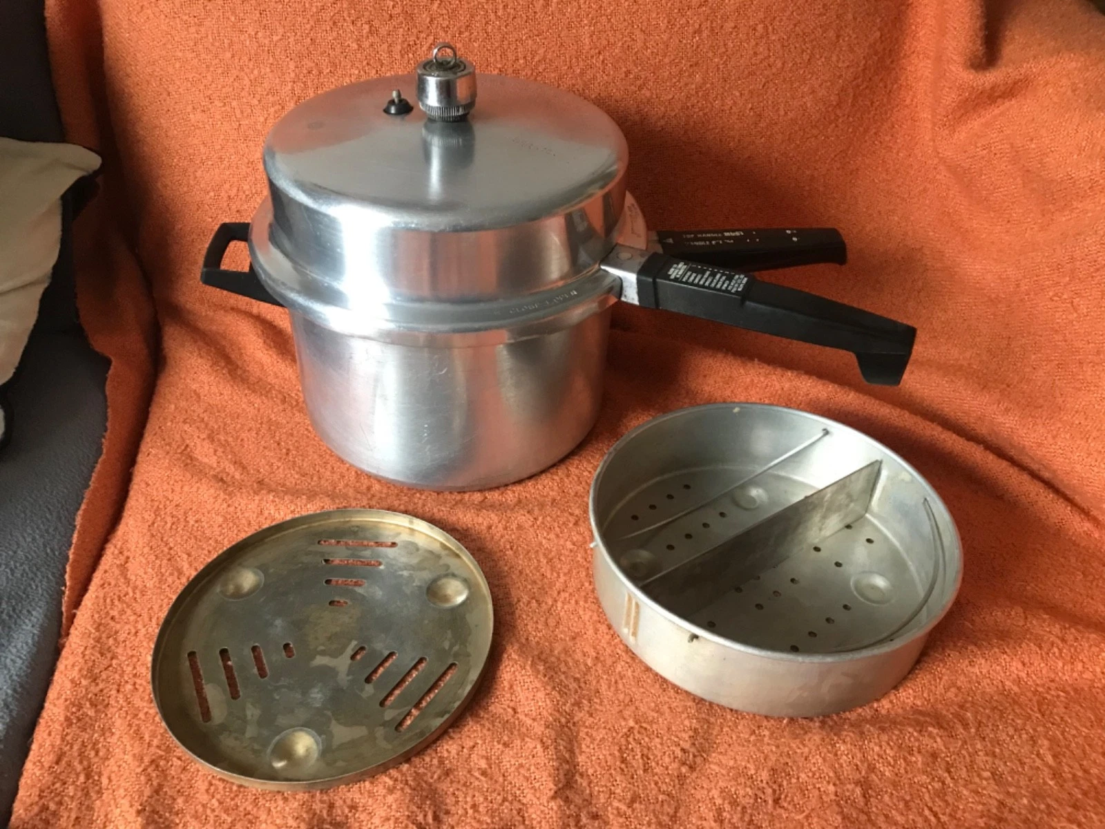 Vintage Prestige Hi-Dome Pressure Cooker - Aluminium - New Gasket & Safety Valve