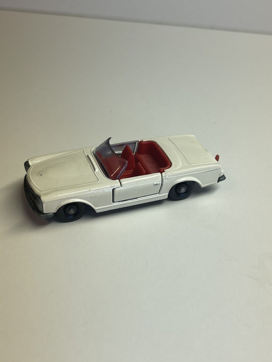 Vintage Lesney Matchbox MERCEDES 230 SL White Series No.27
