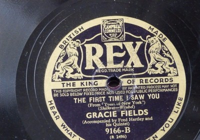 78rpm GRACIE FIELDS the first time i saw you / little old lady