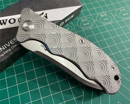 TWOSUN FOLDING KNIFE SQUARE TITANIUM HANDLE M390 PLAIN EDGE TS72--M390-ROUND - Picture 5 of 9