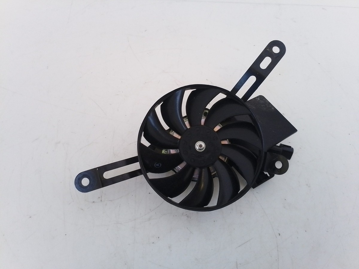 Honda Xadv 750 21-22 Radiator Fan 19080MKTD01 19020KVZ631 | eBay