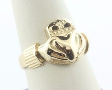 14K Yellow Gold Irish Claddagh Clasping Hands Heart Band Ring - Size 10