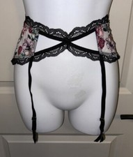 Fall 2021 VICTORIA'S SECRET Floral/X Elastic Lace Garter Belt Size XS/S