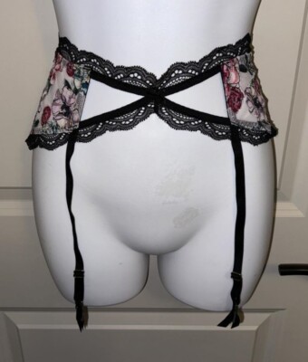 Fall 2021 VICTORIA'S SECRET Floral/X Elastic Lace Garter Belt ~ Size XS/S |  eBay