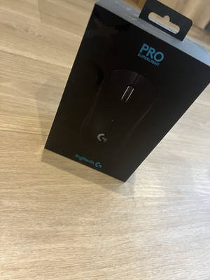 Logitech G PRO Superlight Maus + SteelSeries Apex Pro Mini Set schwarz, kabelg.