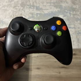 MICROSOFT XBOX 360 4GB Console With Kinect 1 Controller And 9 Kinect Games