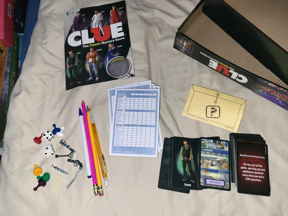 Hasbro Clue Game 2013 Edition The Classic Mystery Murder Game Used Open Box VG - Image 4 of 4