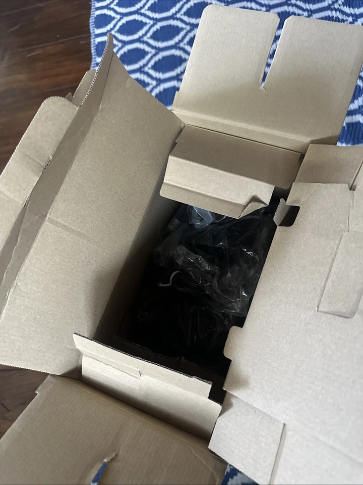 NEW Panasonic KX-TG454 4x Handset Phone Bundle Bluetooth Link-to-Cell - Image 3 of 4