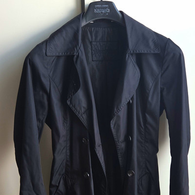 Marc Aurel Damen Trenchcoat Mantel Schwarz Gr. 38 halblang mit Gürtel Taschen