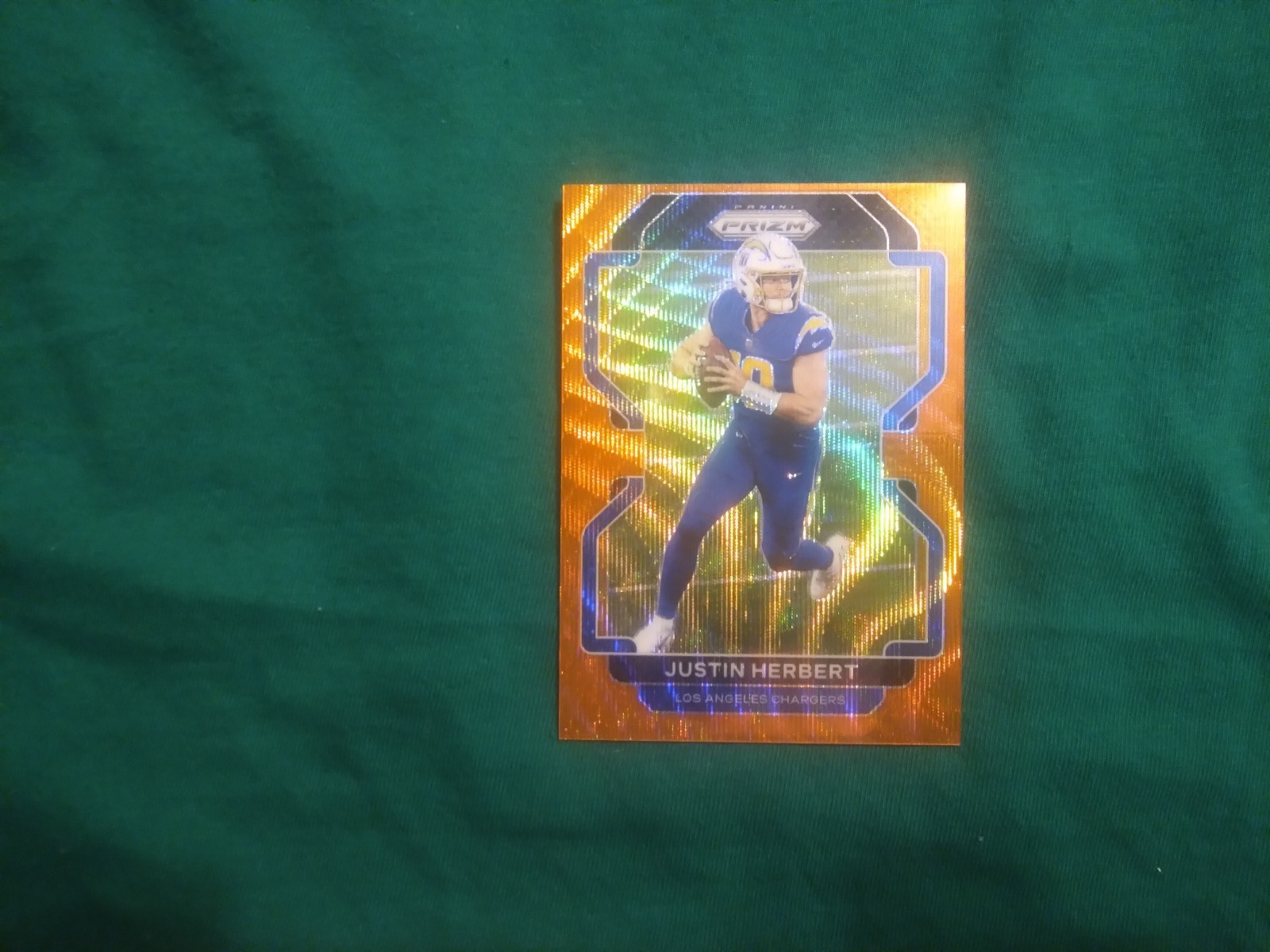 Justin Herbert 2021 Panini Prizm Football #169 Orange Wave Numbered 28/60