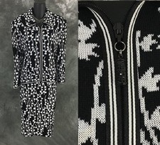 BEAUTIFUL St John collection knit black white jacket skirt suit size 12 14