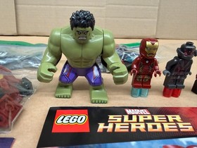 LEGO Marvel Super Heroes 76031 The Hulk Buster Smash 248 Pieces No Box Pre-Owned