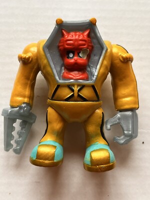 Treasure X Alien Series Mech Maniacs Snap Kat action figure Moose Toys 2''