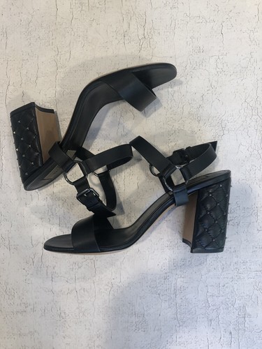 valentino block heel nude