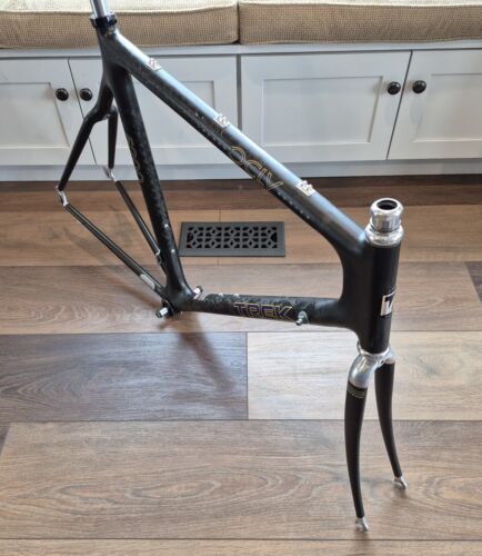 Trek Carbon Series 5200 OCLV Road Frameset – 62 cm