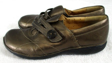 Clarks Women's Shoes Size 7 Artisan Unstructured Slip On Stretch Slight Heel