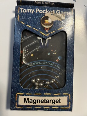 Tomy 1970sPocket Game Magnetarget Magnet Target Handheld Game Toy - Works Great!