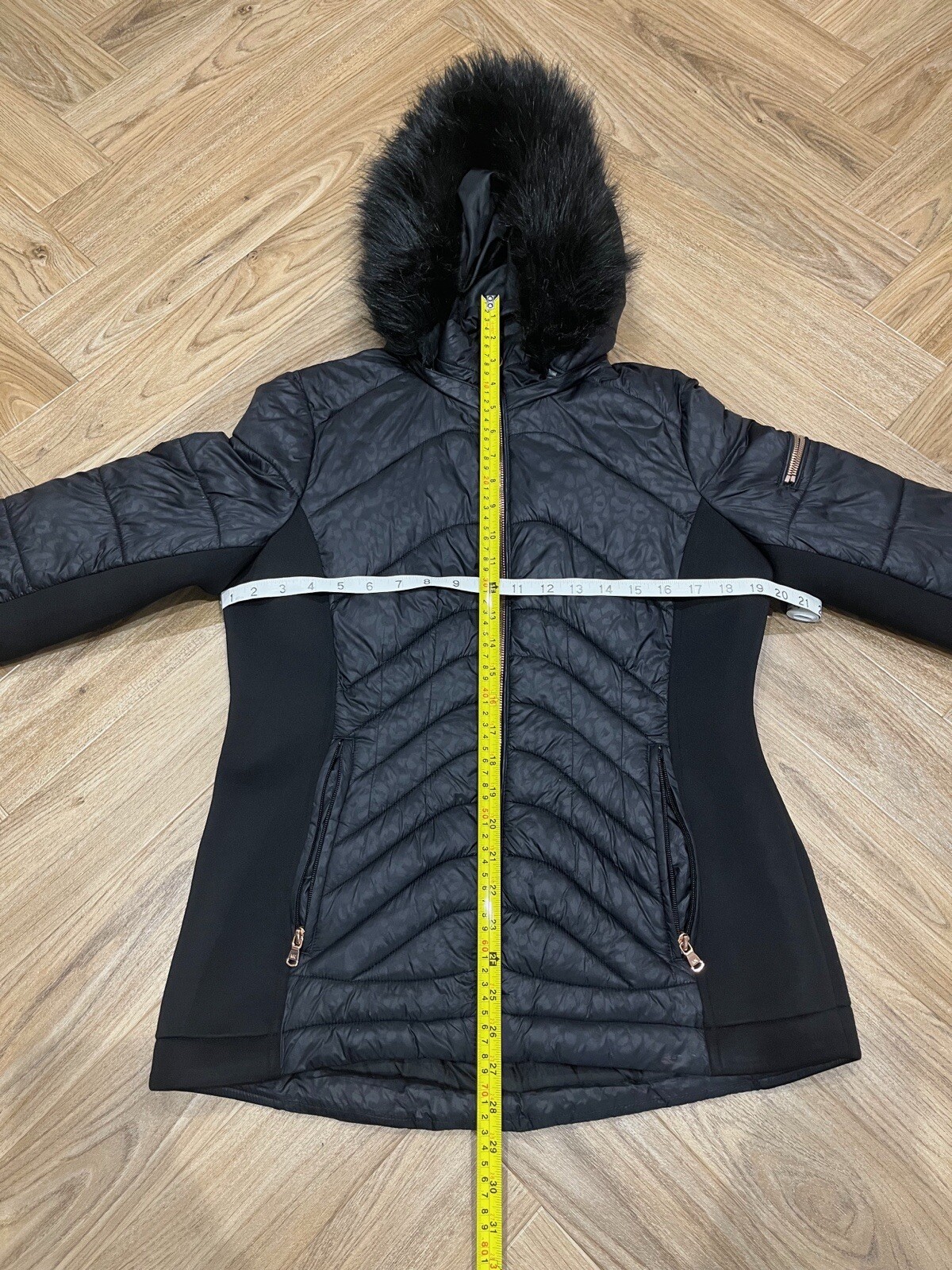 Michael Kors Removable Fur Hood Rose Gold Zip Black Padded Coat Women’s M thumbnail 13