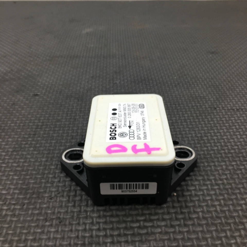 09-12 Audi A4 Quattro YAW Rate / ESP Combi Sensor OEM 8K0907637A Bosch - Image 4 of 4