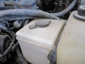 Used Washer Fluid Reservoir fits: 1996 Ford F250 PICKUP  Grade A