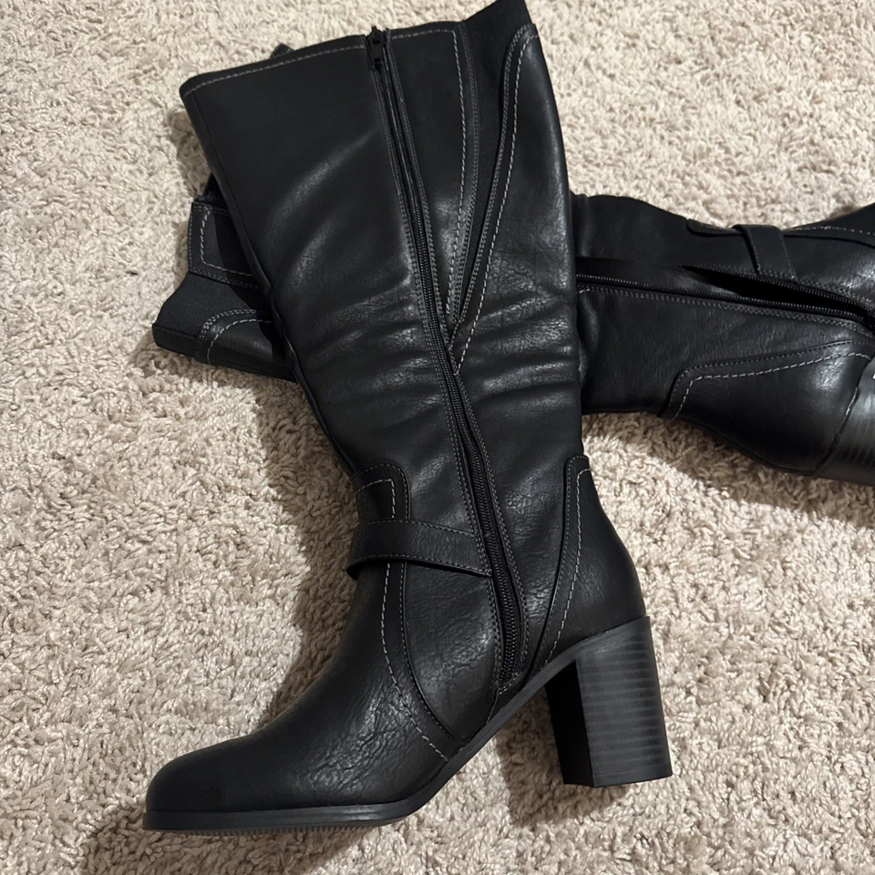 Botas negras Easy Street para mujer (altas) talla 6,5 W Foto 2 de 4