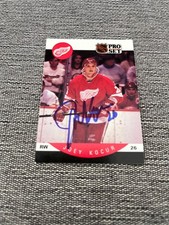 JOEY KOCUR AUTOGRAPH 1990-91 PRO SET CARD RED WINGS