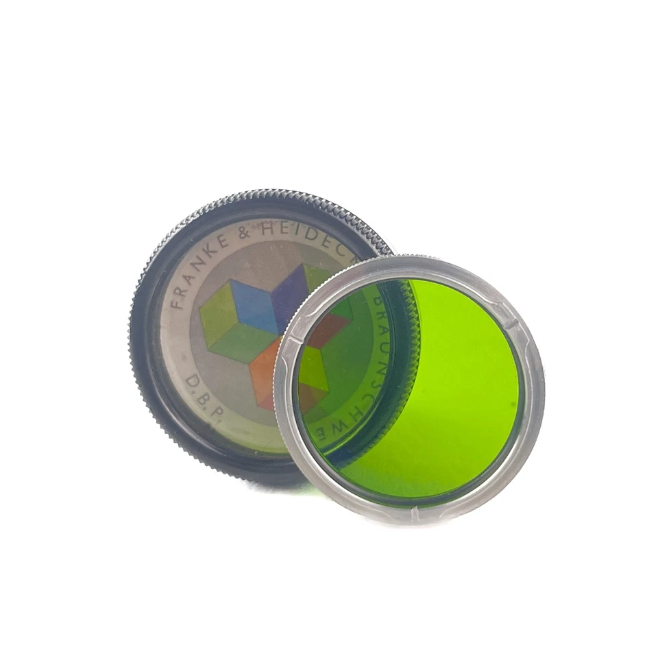 Rollei-Grun Franke & Heidecke 28.5mm Filter for Rolleiflex Cameras - Image 2 of 4