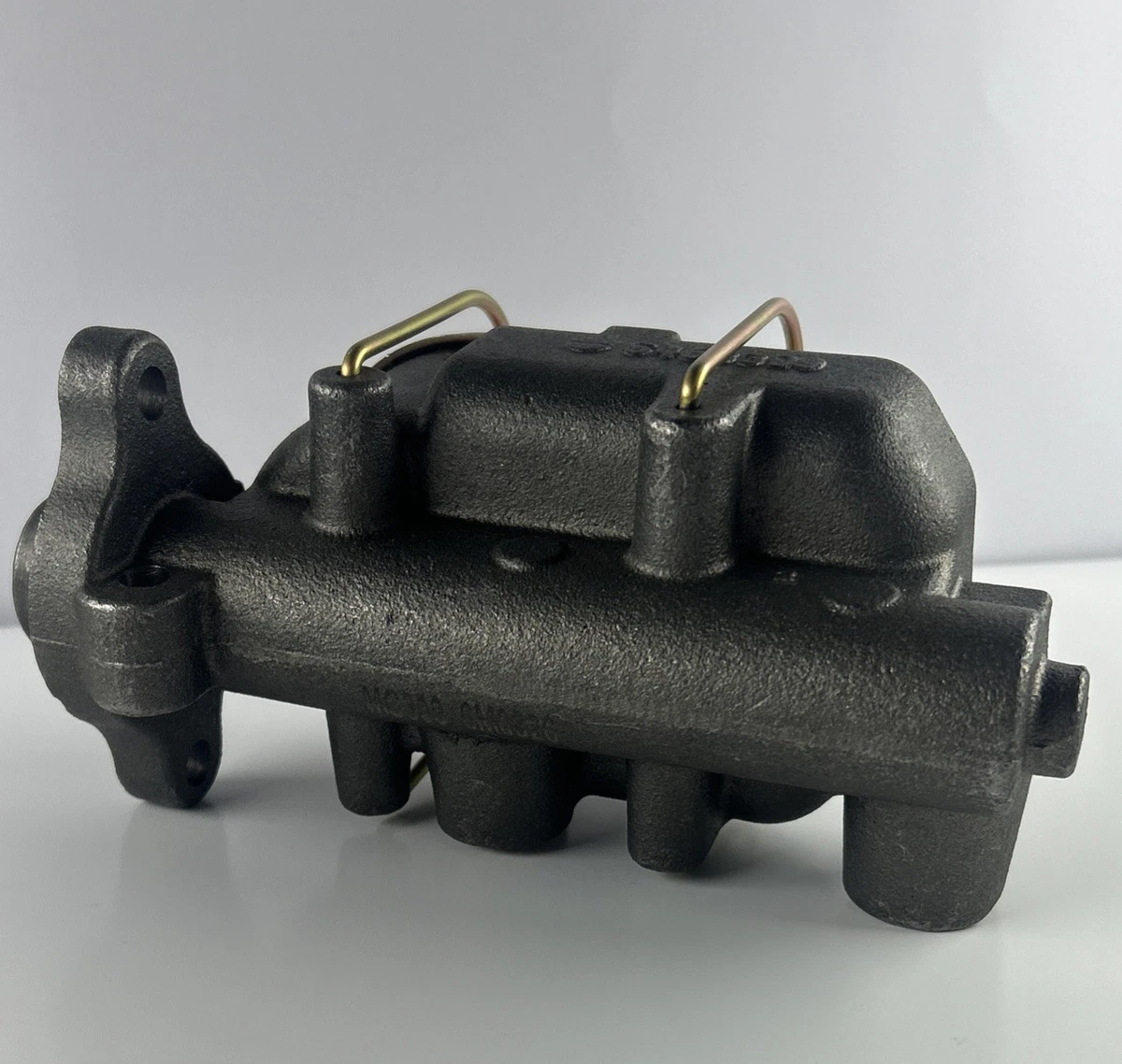 1969 Camaro Disc Brake Master Cylinder OE Style 5468309 GM Reproduction photo 5