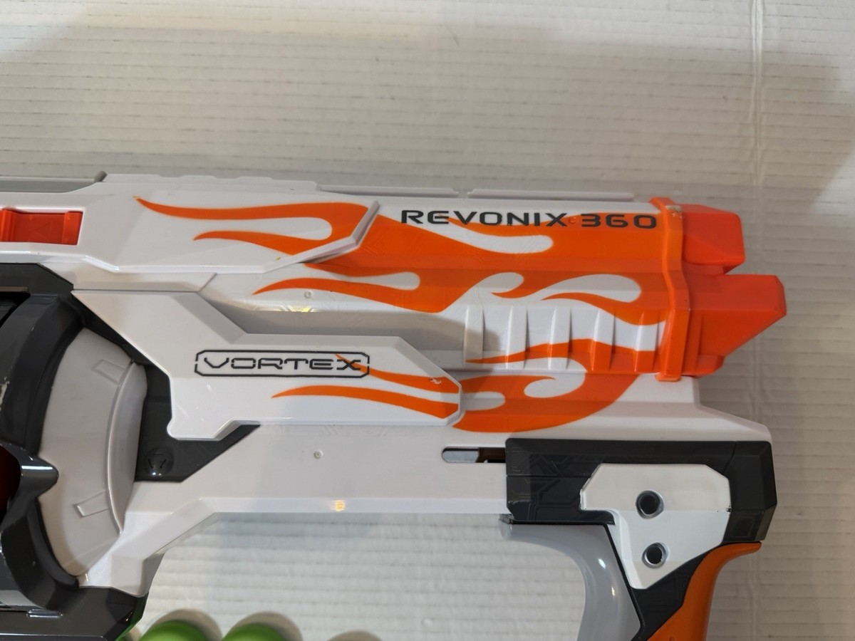Nerf Vortex Revonix 360 Disc Launcher Blaster with 10 Discs Tested