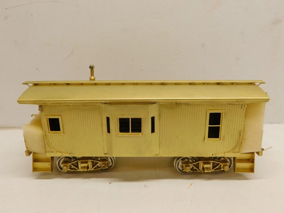 The Car Works O Scale Brass Illinois Terminal Caboose #900,901,903,906,936 Car A - Image 2 of 4