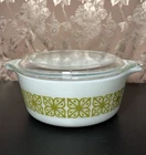 Vintage MCM Pyrex Green Square Verde 472 1 1/2 PT Casserole Dish with Lid 1960s