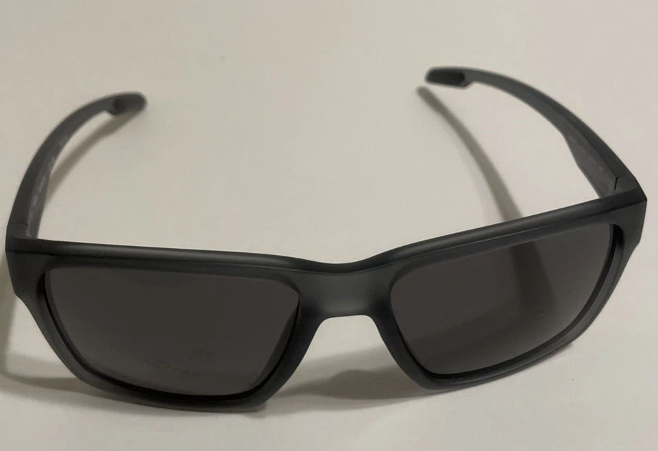 Gafas de sol Nativas Breck mate cristal humo/gris “LEER” Foto 4 de 4