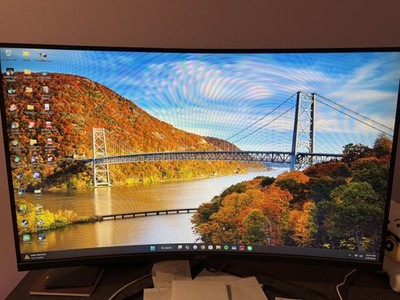 Acer Nitro 31.5'' FHD 1920 x 1080 1500R Curved PC Gaming Monitor XZ320QR bih