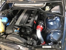 COLD AIR INTAKE FILTER KIT FOR 1999-2005 BMW E46 323/325/328/330 I6 (RED)