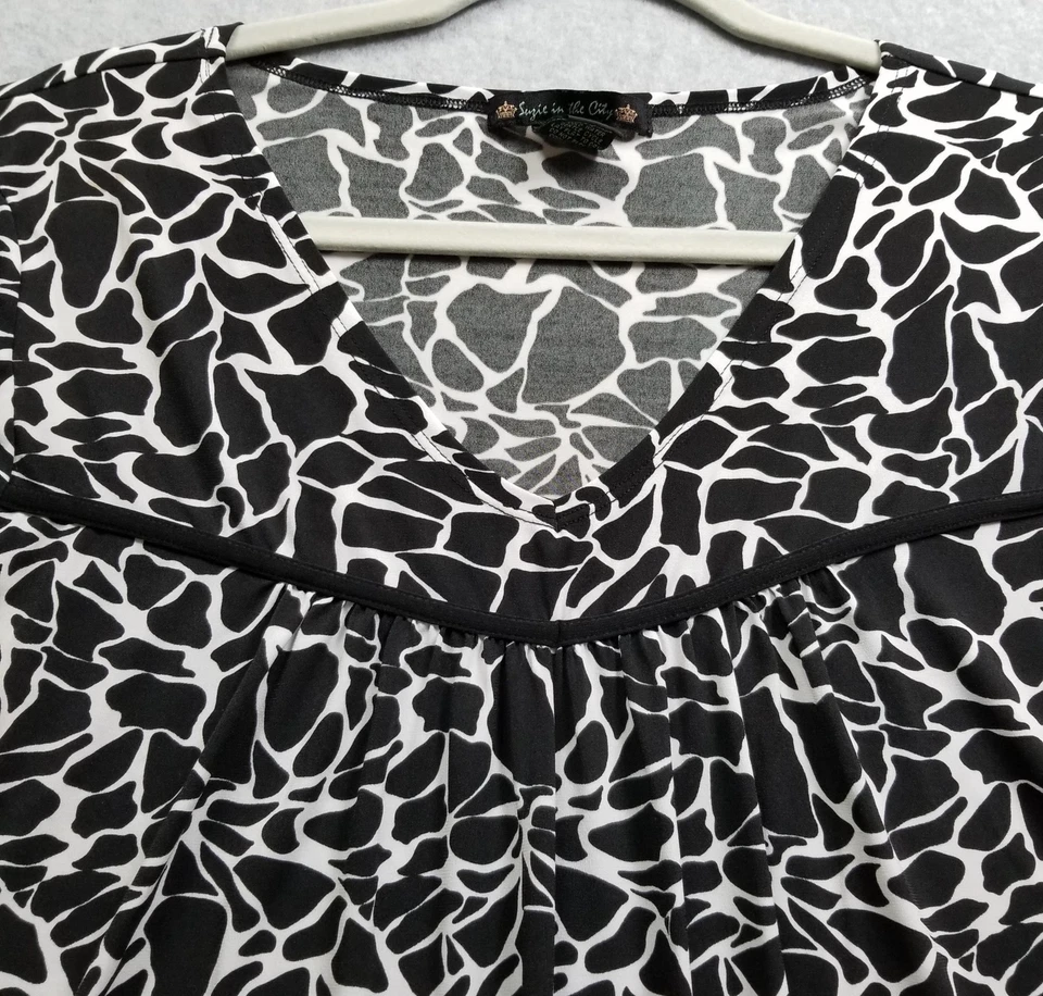 Top Suzie in the City para mujer grande L negro blanco abstracto manga corta elástico Foto 2 de 4