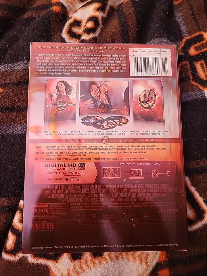 The Hunger Games Catching Fire Target Exclusive Packaging Blu-ray Like New READ! - Image 2 of 2