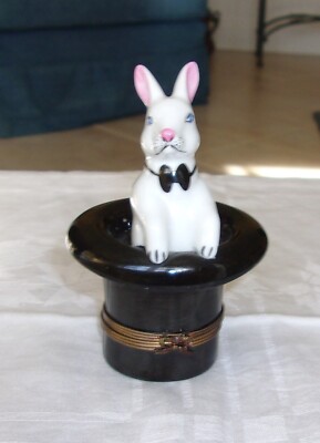  LIMOGES SIGNED CHAMART Exclusive ''RABBIT IN MAGICIAN'S HAT'' TRINKET BOX - RARE