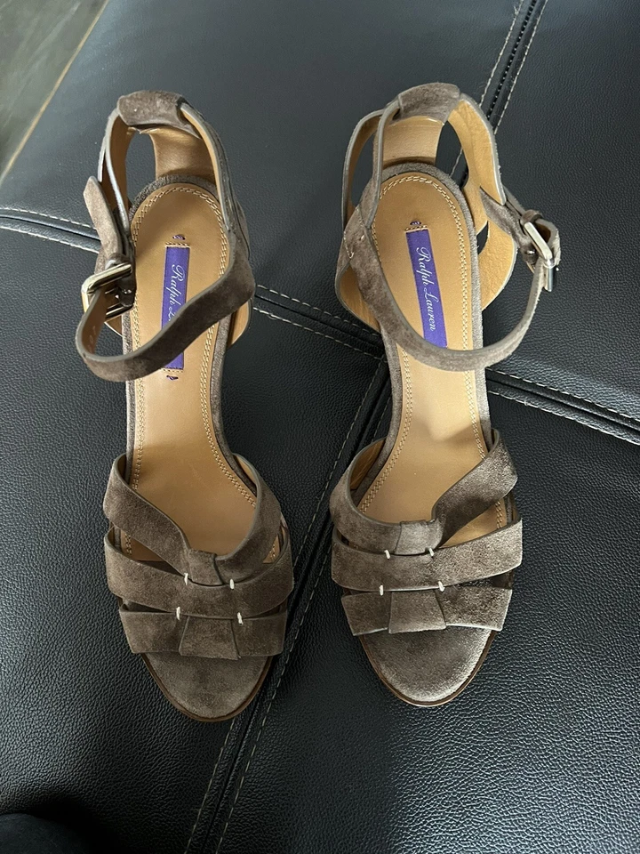 Sandalias de tacón de gamuza Ralph Lauren para mujer TALLA 8 Foto 2 de 4