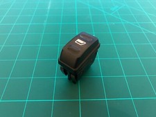 CITROEN XSARA PICASSO PASSENGERS FRONT WINDOW SWITCH  2008