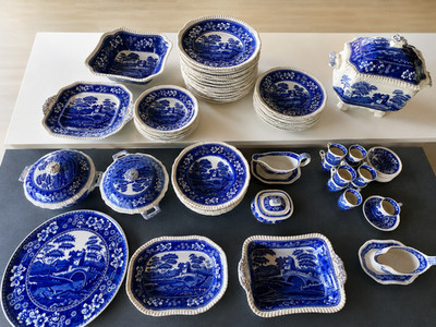 Spode Copeland Blue Tower Teile Teller Platte Kanne Tasse Terrine England blau