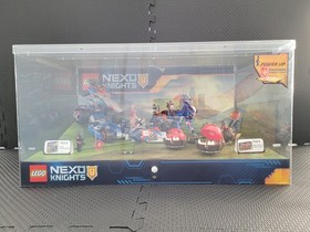 LEGO Nexo Knights 70312,70314,70315 Store Display From 2016 With Working Lights!