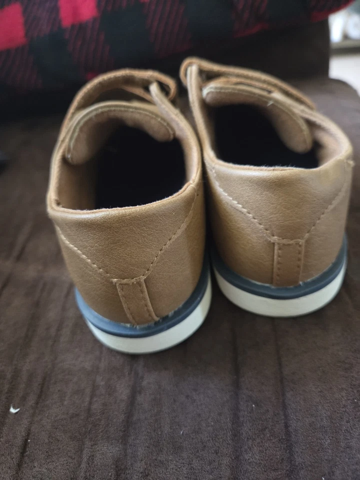 Zapatos de vestir The Children's Place color marrón niños talla 11 Foto 4 de 4